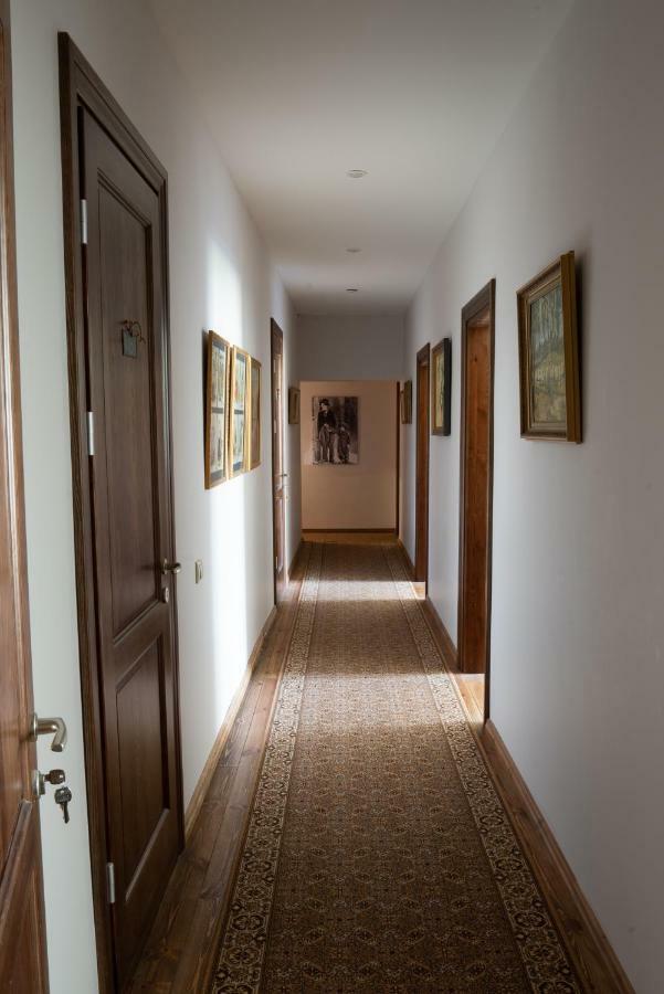 Bear Manor Lacu Muizina Apartamento Pale Exterior foto